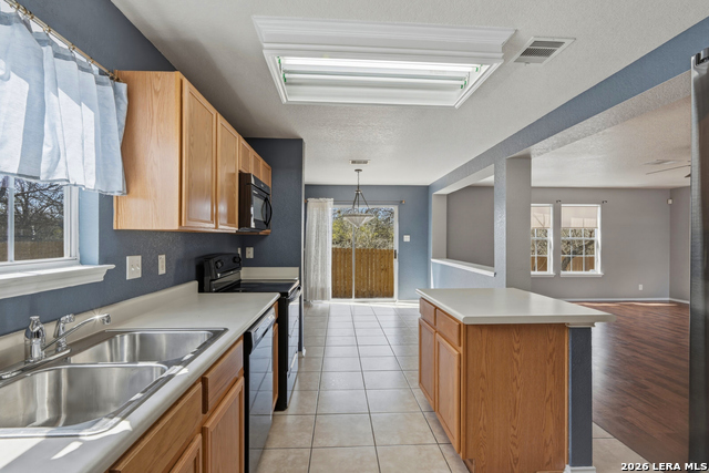 Image 11 of 31 For 7443 Saddle Bend