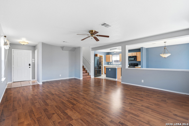 Image 8 of 31 For 7443 Saddle Bend