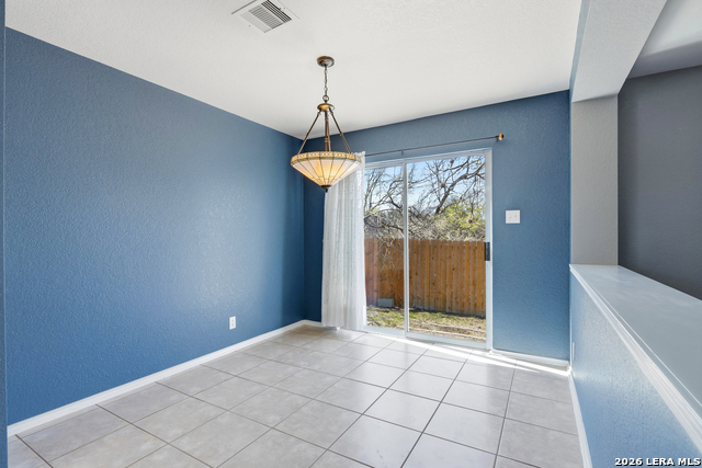 Image 9 of 31 For 7443 Saddle Bend