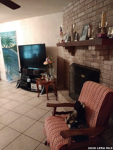 Image 10 of 52 For 137 Bluebonnet N