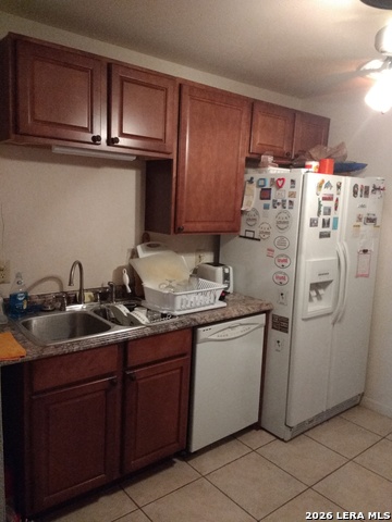 Image 19 of 52 For 137 Bluebonnet N