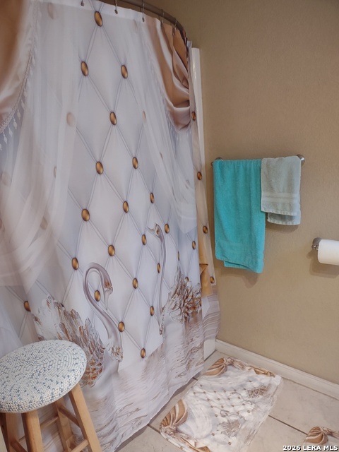 Image 24 of 52 For 137 Bluebonnet N