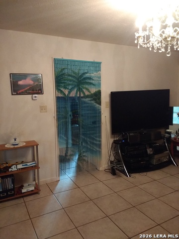 Image 27 of 52 For 137 Bluebonnet N