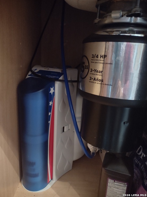 Image 38 of 52 For 137 Bluebonnet N