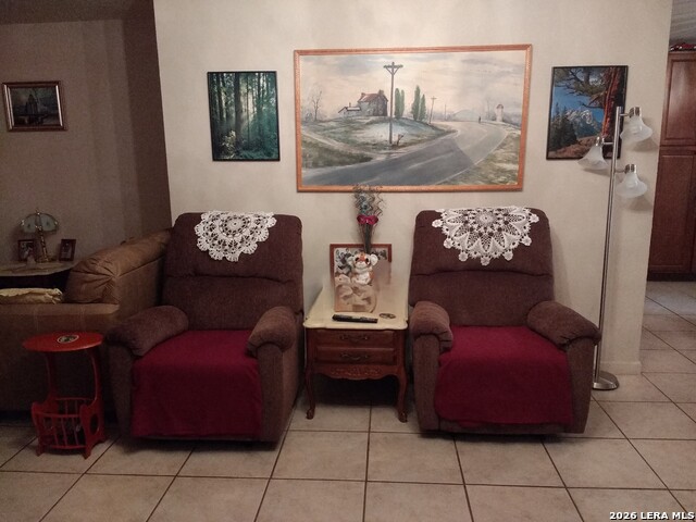 Image 7 of 52 For 137 Bluebonnet N