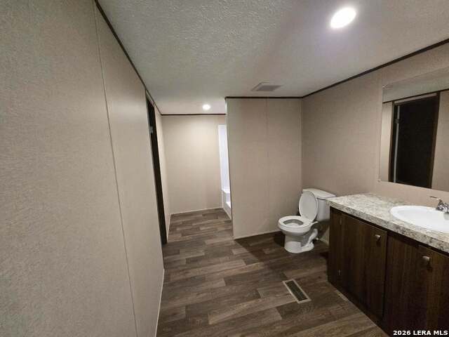 Image 14 of 20 For 269 Clark E