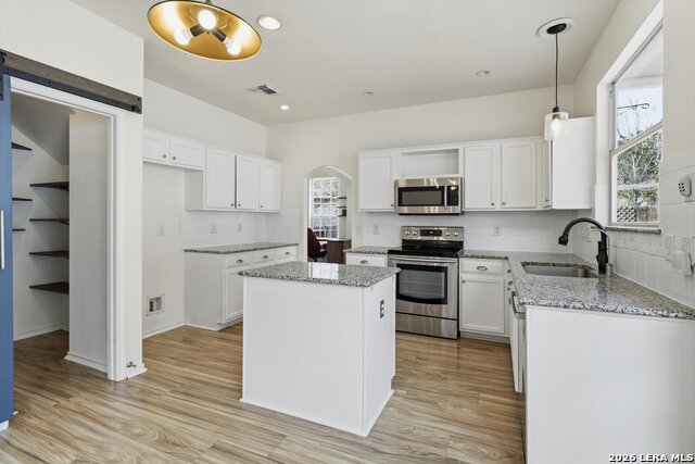 Image 8 of 30 For 3407 Antigua