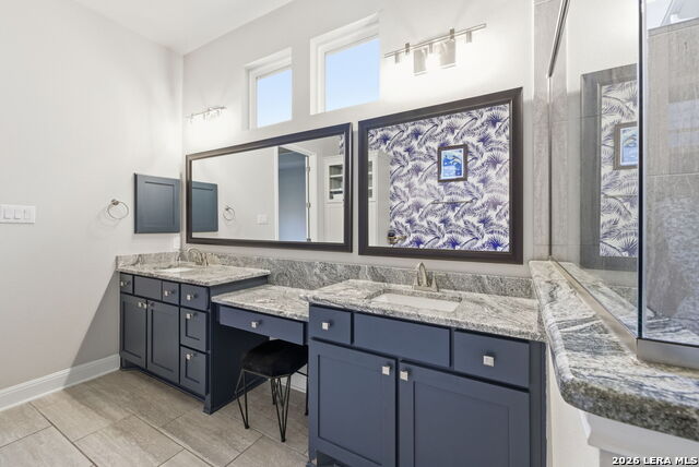 Image 31 of 79 For 4111 Andito  