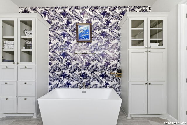 Image 32 of 79 For 4111 Andito  