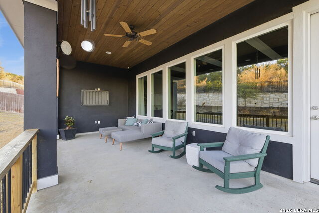 Image 59 of 79 For 4111 Andito  