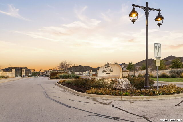 Image 67 of 79 For 4111 Andito  