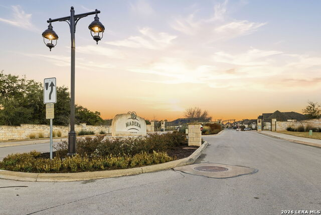 Image 68 of 79 For 4111 Andito  