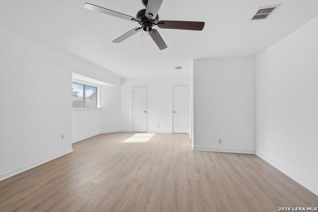 Image 19 of 30 For 9835 Spruce Ridge Dr