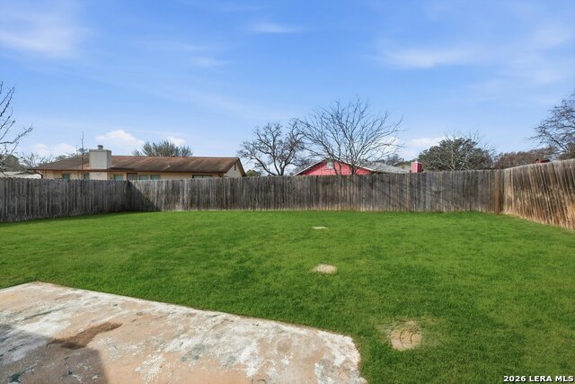 Image 26 of 30 For 9835 Spruce Ridge Dr