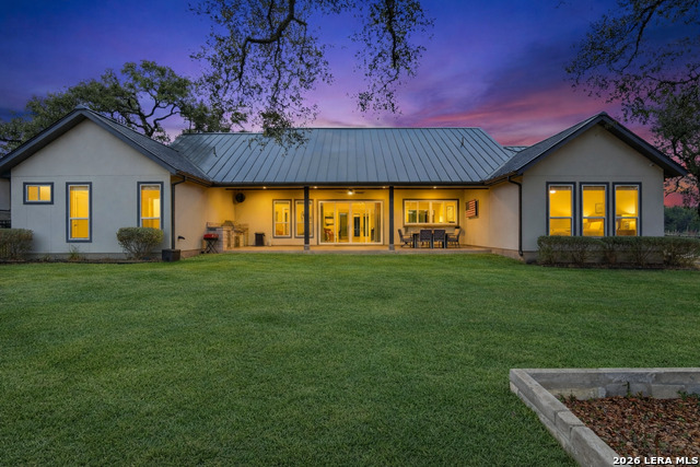 Image 2 of 27 For 424 Arthur Ct