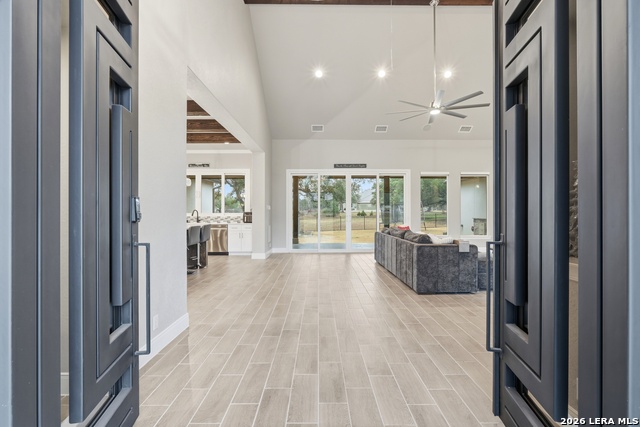 Image 5 of 27 For 424 Arthur Ct