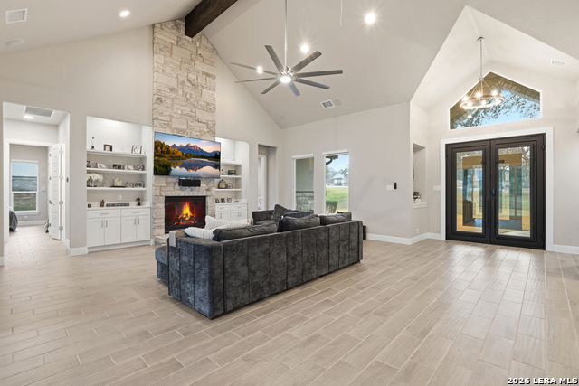 Image 6 of 27 For 424 Arthur Ct