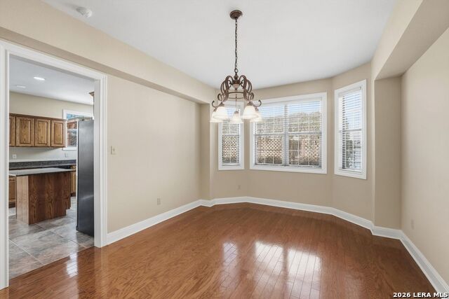 Image 19 of 35 For 250 English Oaks Circle