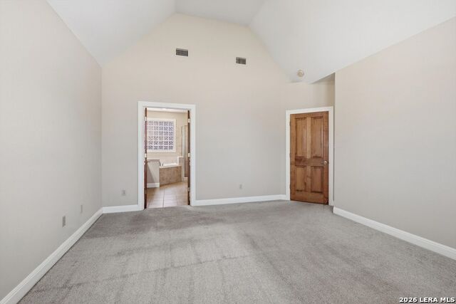 Image 21 of 35 For 250 English Oaks Circle