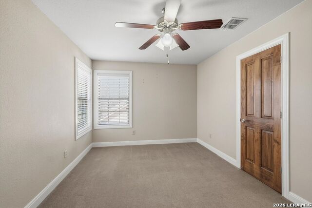 Image 24 of 35 For 250 English Oaks Circle