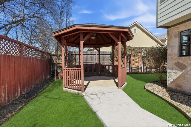 Image 30 of 35 For 250 English Oaks Circle