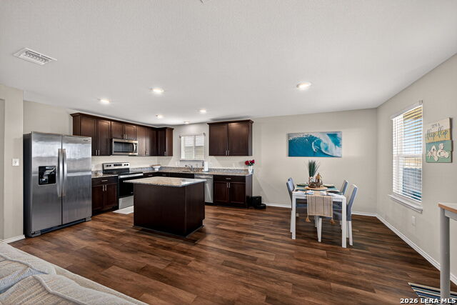 Image 10 of 31 For 4037 Bermuda Ln