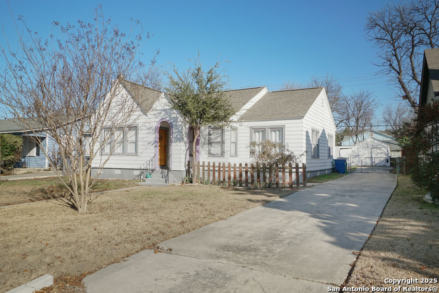 Image 2 of 16 For 119 Meredith Dr