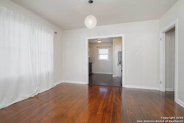 Image 5 of 16 For 119 Meredith Dr