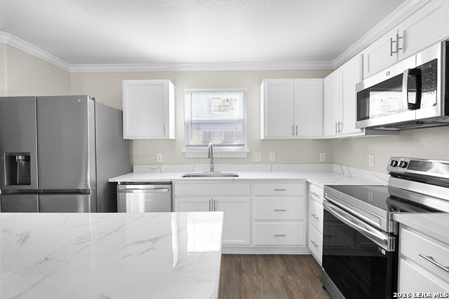 Image 13 of 39 For 11002 Moonlit Cyn