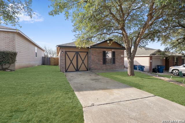 Image 2 of 39 For 11002 Moonlit Cyn