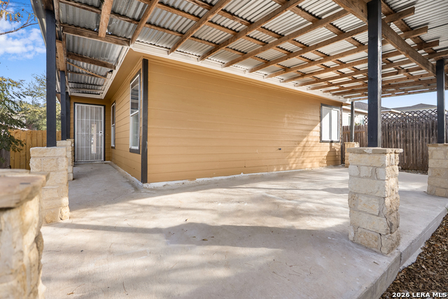 Image 24 of 39 For 11002 Moonlit Cyn