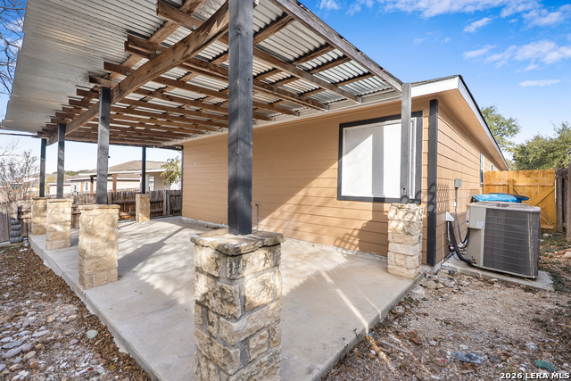 Image 26 of 39 For 11002 Moonlit Cyn