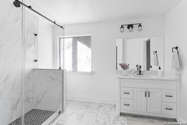 Image 33 of 39 For 11002 Moonlit Cyn