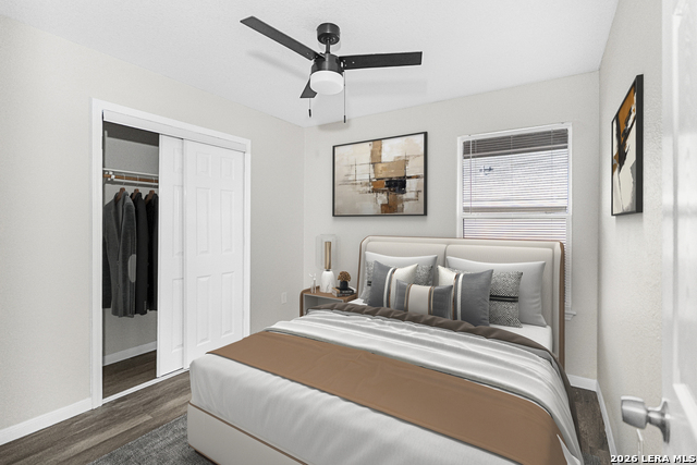 Image 35 of 39 For 11002 Moonlit Cyn