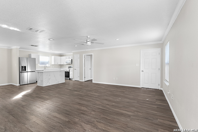 Image 8 of 39 For 11002 Moonlit Cyn