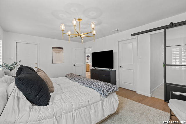 Image 16 of 31 For 15114 Oakmere