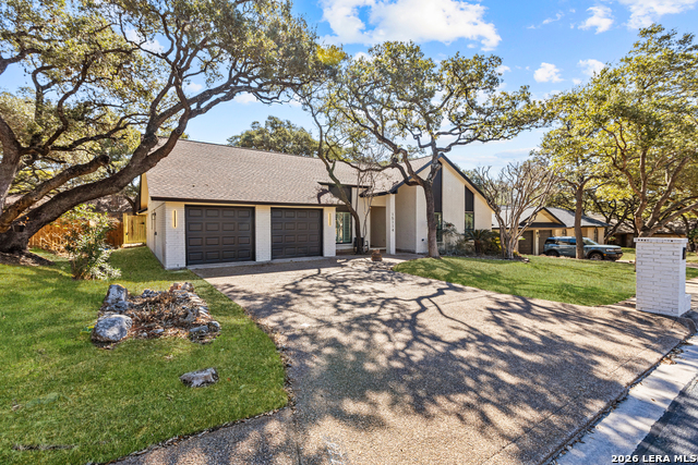 Image 5 of 31 For 15114 Oakmere