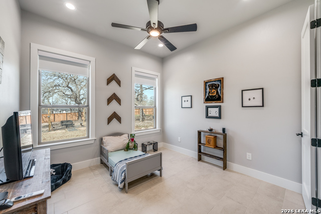 Image 19 of 30 For 113 Hondo Vista