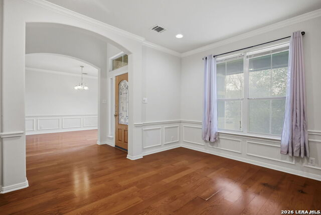 Image 11 of 49 For 140 Brookshire