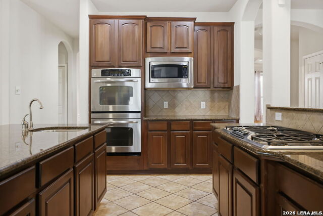 Image 26 of 49 For 140 Brookshire