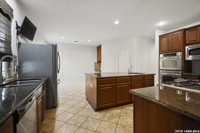 Image 27 of 49 For 140 Brookshire