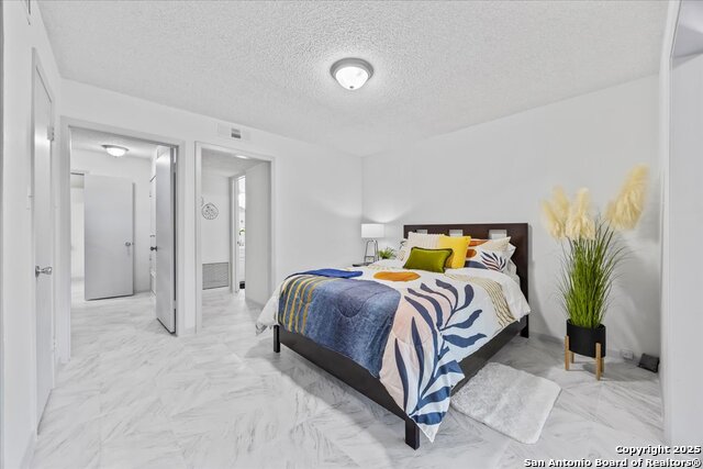 Image 21 of 76 For 4250 Tanglewood Trl