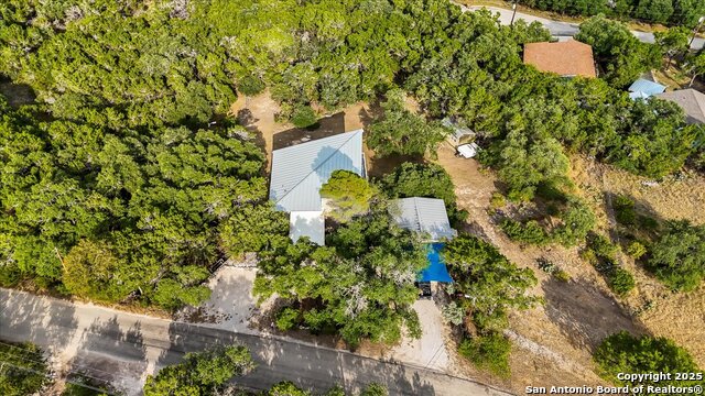 Image 52 of 76 For 4250 Tanglewood Trl