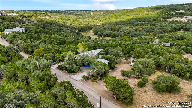 Image 55 of 76 For 4250 Tanglewood Trl