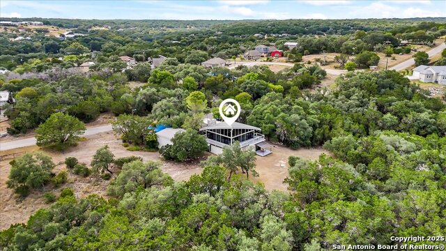 Image 60 of 76 For 4250 Tanglewood Trl