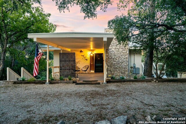 Image 66 of 76 For 4250 Tanglewood Trl