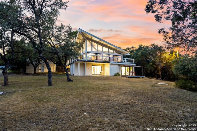 Image 68 of 76 For 4250 Tanglewood Trl