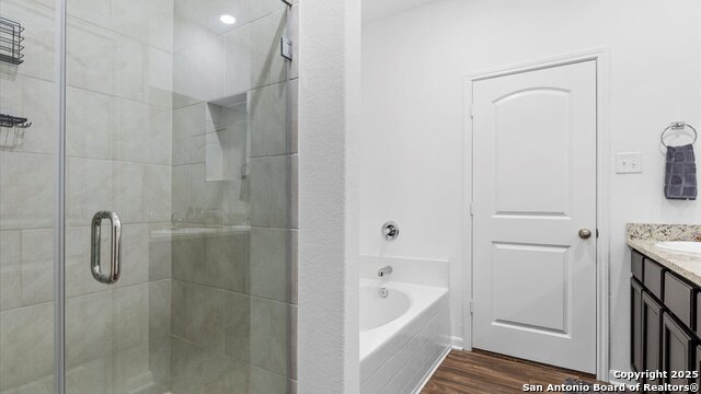 Image 13 of 32 For 3923 Trail De Paris