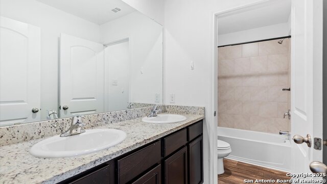 Image 20 of 32 For 3923 Trail De Paris