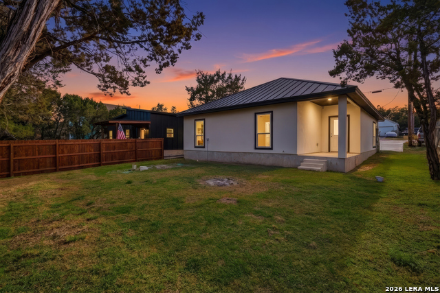 Image 2 of 33 For 1224 Blueridge Dr